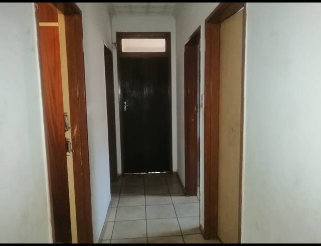 7 BEDROOM HOUSE FOR SALE IN VANDERBIJLPARK CE 5